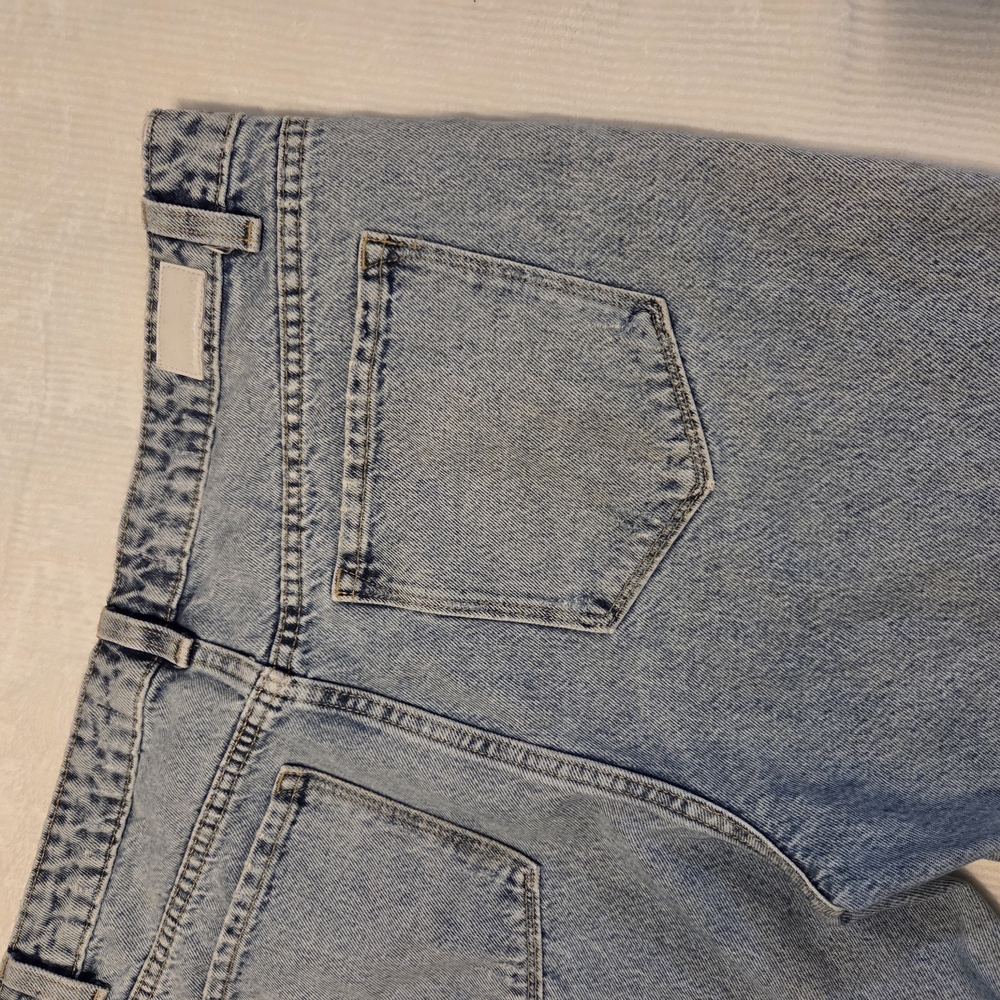 Light Blue Denim Jeans - Picture 6 of 6